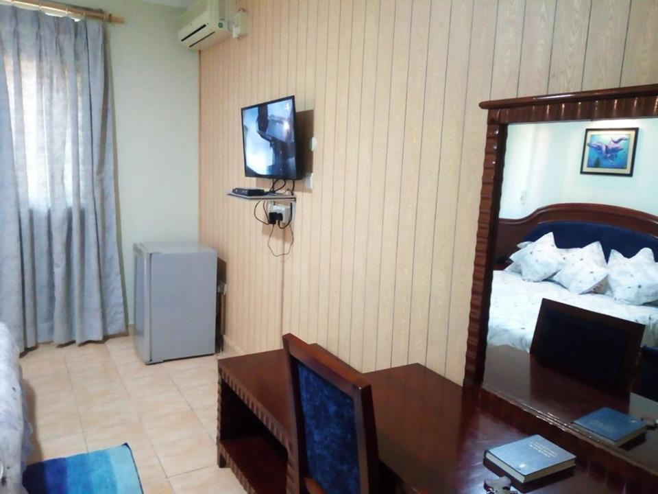 Emerald Hotel Kampala Esterno foto